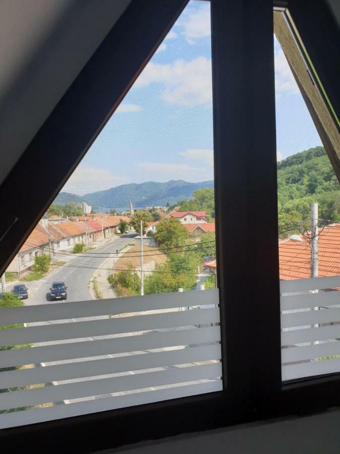 Casa Sky Appartement Orşova Buitenkant foto